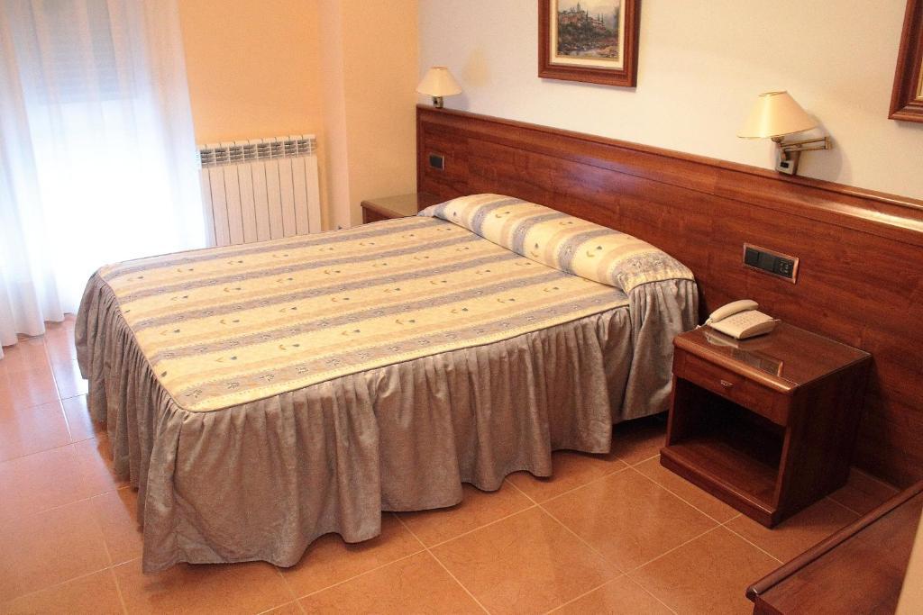 Hostal Castilla Benavente Szoba fotó